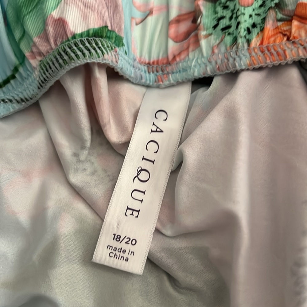 LB/ Cacique Floral Pajama Set - Picture 6 of 11